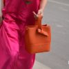 Túi cầm tay da thật Kat – Gracie màu cam