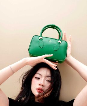 Túi hộp màu xanh lá Gina da thật