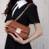 Túi dây xích màu nâu Lily da thật