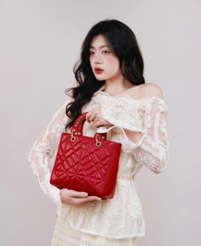 Túi cầm tay màu đỏ ruby Becky da thật