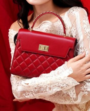 Túi xách công sở nữ màu đỏ ruby vân hạt Maggie da thật