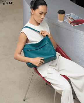 Túi hobo màu xanh teal Mono da thật