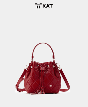 Túi bucket màu đỏ ruby Zoe da thật